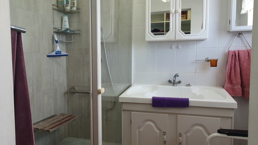 4 Bedroom Property for Sale in Dana Bay Western Cape